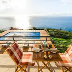 Secluded Sunset On Cliff & 180 Degree Ocean Views Fajã da Ovelha