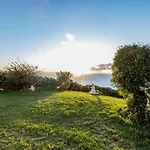 Βίλα Secluded Sunset On Cliff & 180 Degree Ocean Views