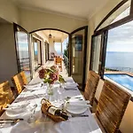 Βίλα Secluded Sunset On Cliff & 180 Degree Ocean Views
