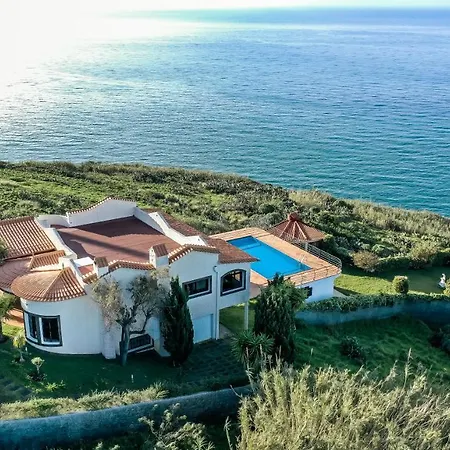 Secluded Sunset On Cliff & 180 Degree Ocean Views Βίλα Fajã da Ovelha