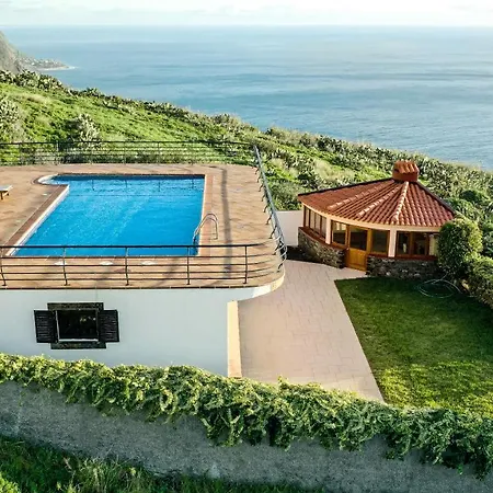Βίλα Secluded Sunset On Cliff & 180 Degree Ocean Views Fajã da Ovelha